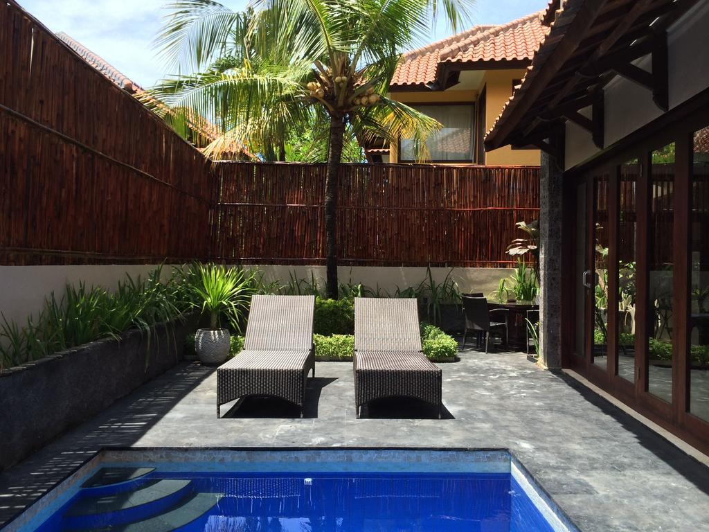 Kuta Holiday Villas Exterior foto