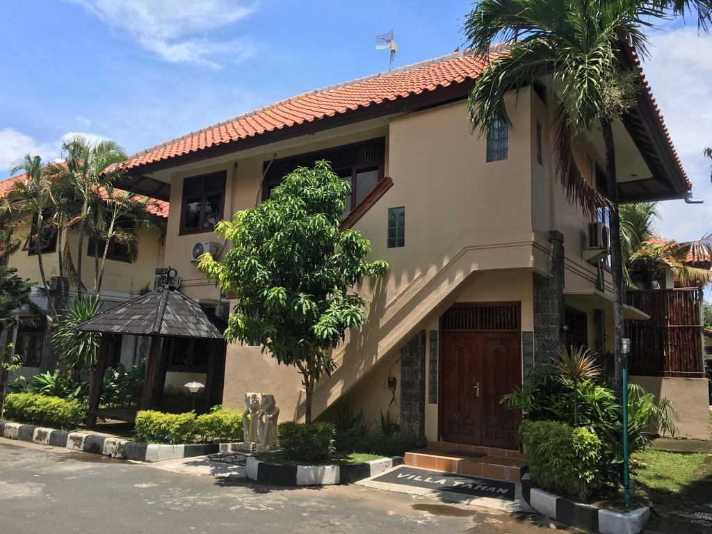 Kuta Holiday Villas Exterior foto